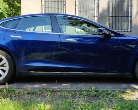 Синий Тесла Модель С, объемом двигателя 0 л и пробегом 125 тыс. км за 17000 $, фото 3 на Automoto.ua
