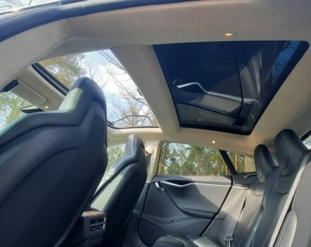 Синий Тесла Модель С, объемом двигателя 0 л и пробегом 145 тыс. км за 18500 $, фото 5 на Automoto.ua