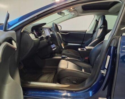 Синій Тесла Модель С, об'ємом двигуна 0 л та пробігом 142 тис. км за 17700 $, фото 6 на Automoto.ua