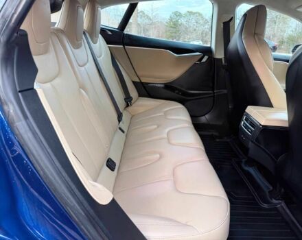 Синий Тесла Модель С, объемом двигателя 0 л и пробегом 58 тыс. км за 10150 $, фото 13 на Automoto.ua