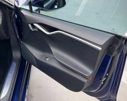 Синий Тесла Модель С, объемом двигателя 0 л и пробегом 201 тыс. км за 21500 $, фото 8 на Automoto.ua