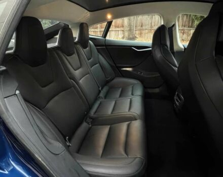 Синий Тесла Модель С, объемом двигателя 0 л и пробегом 89 тыс. км за 26000 $, фото 8 на Automoto.ua
