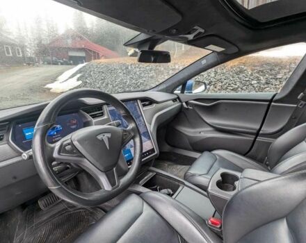 Тесла Модель С 2018 в Киеве на Automoto.ua Синий Тесла Модель С, объемом двигателя 0 л и пробегом 140 тыс. км за 16300 $, фото 17 на Automoto.ua