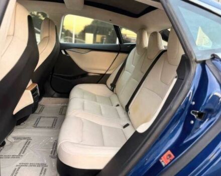 Синий Тесла Модель С, объемом двигателя 0 л и пробегом 88 тыс. км за 9000 $, фото 10 на Automoto.ua