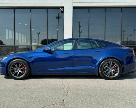 Синий Тесла Модель С, объемом двигателя 0 л и пробегом 13 тыс. км за 28400 $, фото 3 на Automoto.ua