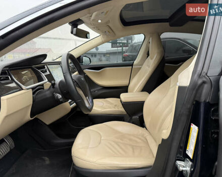 Синий Тесла Модель С, объемом двигателя 0 л и пробегом 165 тыс. км за 13990 $, фото 3 на Automoto.ua