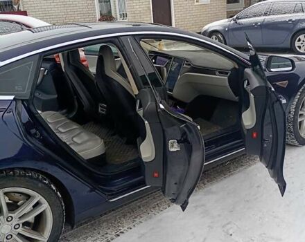 Синій Тесла Модель С, об'ємом двигуна 0 л та пробігом 186 тис. км за 11300 $, фото 13 на Automoto.ua