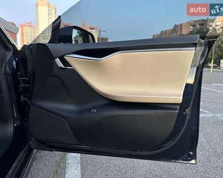 Синій Тесла Модель С, об'ємом двигуна 0 л та пробігом 165 тис. км за 13300 $, фото 33 на Automoto.ua