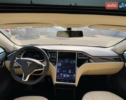 Синий Тесла Модель С, объемом двигателя 0 л и пробегом 143 тыс. км за 12800 $, фото 11 на Automoto.ua