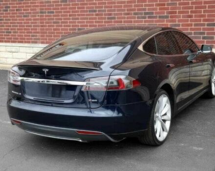 Синий Тесла Модель С, объемом двигателя 0 л и пробегом 88 тыс. км за 13200 $, фото 5 на Automoto.ua