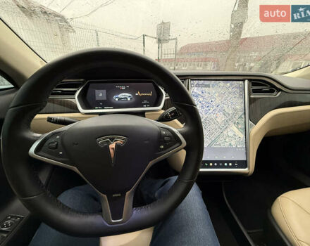 Синий Тесла Модель С, объемом двигателя 0 л и пробегом 165 тыс. км за 13990 $, фото 15 на Automoto.ua
