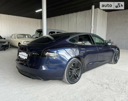 Синій Тесла Модель С, об'ємом двигуна 0 л та пробігом 162 тис. км за 15800 $, фото 3 на Automoto.ua
