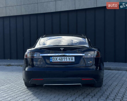 Синий Тесла Модель С, объемом двигателя 0 л и пробегом 200 тыс. км за 14900 $, фото 3 на Automoto.ua