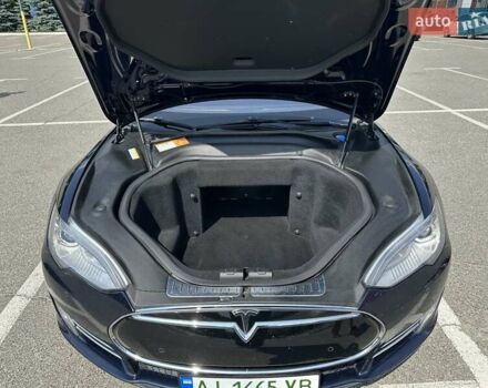 Тесла Модель С 2013 у Києві на Automoto.ua Синій Тесла Модель С, об'ємом двигуна 0 л та пробігом 165 тис. км за 13333 $, фото 9 на Automoto.ua