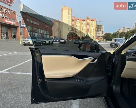 Синій Тесла Модель С, об'ємом двигуна 0 л та пробігом 165 тис. км за 13300 $, фото 34 на Automoto.ua