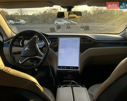 Тесла Модель С 2013 в Одессе на Automoto.ua Синий Тесла Модель С, объемом двигателя 0 л и пробегом 319 тыс. км за 12800 $, фото 7 на Automoto.ua