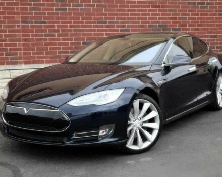 Синий Тесла Модель С, объемом двигателя 0 л и пробегом 88 тыс. км за 13200 $, фото 2 на Automoto.ua