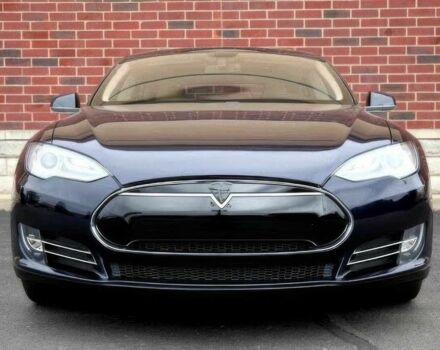 Синий Тесла Модель С, объемом двигателя 0 л и пробегом 88 тыс. км за 13200 $, фото 1 на Automoto.ua