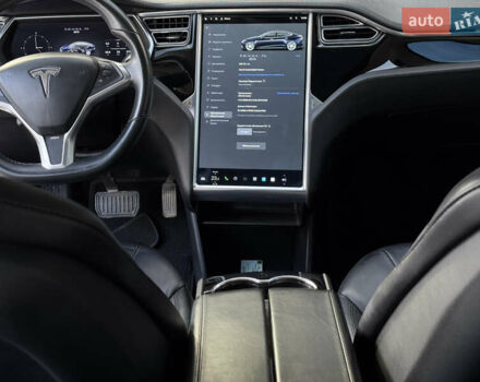 Синий Тесла Модель С, объемом двигателя 0 л и пробегом 200 тыс. км за 14900 $, фото 12 на Automoto.ua