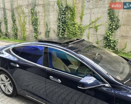 Синій Тесла Модель С, об'ємом двигуна 0 л та пробігом 155 тис. км за 12499 $, фото 23 на Automoto.ua