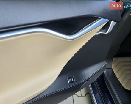 Синій Тесла Модель С, об'ємом двигуна 0 л та пробігом 155 тис. км за 12499 $, фото 44 на Automoto.ua