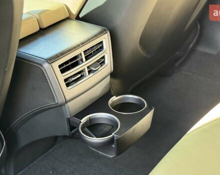 Синий Тесла Модель С, объемом двигателя 0 л и пробегом 200 тыс. км за 15400 $, фото 20 на Automoto.ua