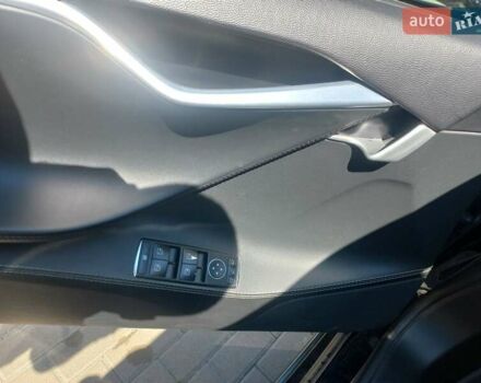 Синий Тесла Модель С, объемом двигателя 0 л и пробегом 180 тыс. км за 11300 $, фото 9 на Automoto.ua
