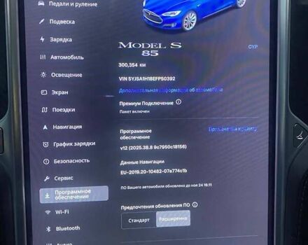 Синий Тесла Модель С, объемом двигателя 0 л и пробегом 300 тыс. км за 14000 $, фото 11 на Automoto.ua