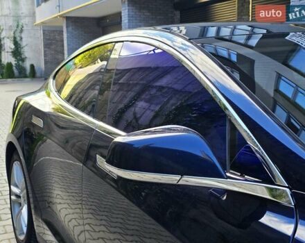 Синій Тесла Модель С, об'ємом двигуна 0 л та пробігом 155 тис. км за 12499 $, фото 15 на Automoto.ua