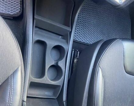 Синій Тесла Модель С, об'ємом двигуна 0 л та пробігом 267 тис. км за 11950 $, фото 27 на Automoto.ua