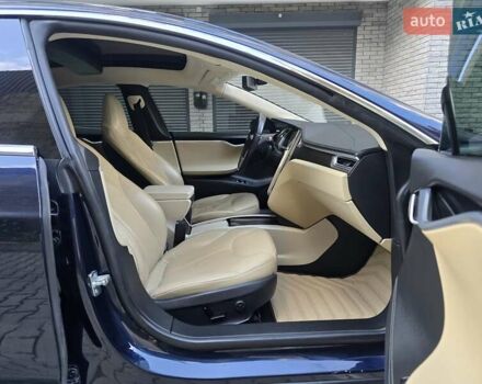 Синій Тесла Модель С, об'ємом двигуна 0 л та пробігом 155 тис. км за 12499 $, фото 52 на Automoto.ua