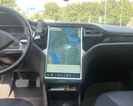 Синий Тесла Модель С, объемом двигателя 0 л и пробегом 180 тыс. км за 11300 $, фото 14 на Automoto.ua