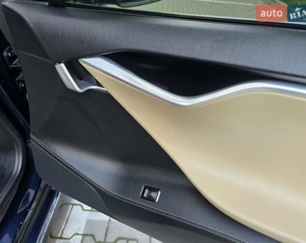 Синій Тесла Модель С, об'ємом двигуна 0 л та пробігом 155 тис. км за 12499 $, фото 51 на Automoto.ua