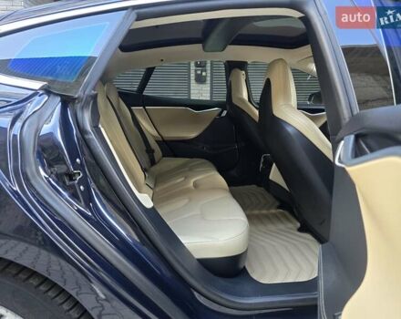 Синій Тесла Модель С, об'ємом двигуна 0 л та пробігом 155 тис. км за 12499 $, фото 59 на Automoto.ua