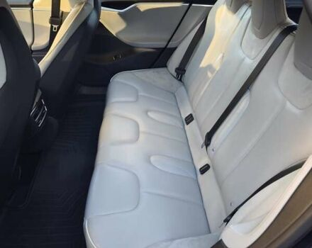 Синий Тесла Модель С, объемом двигателя 0 л и пробегом 138 тыс. км за 18499 $, фото 4 на Automoto.ua