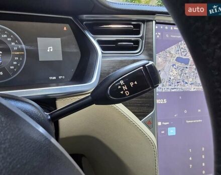 Синій Тесла Модель С, об'ємом двигуна 0 л та пробігом 155 тис. км за 12499 $, фото 37 на Automoto.ua