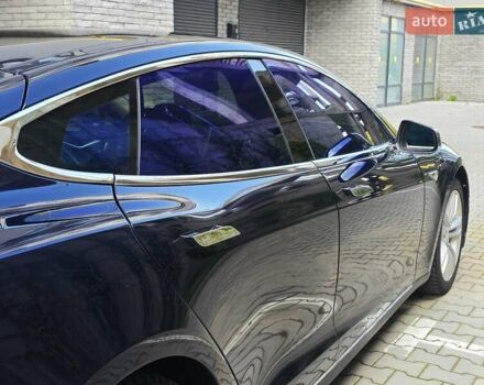 Синій Тесла Модель С, об'ємом двигуна 0 л та пробігом 155 тис. км за 12499 $, фото 22 на Automoto.ua