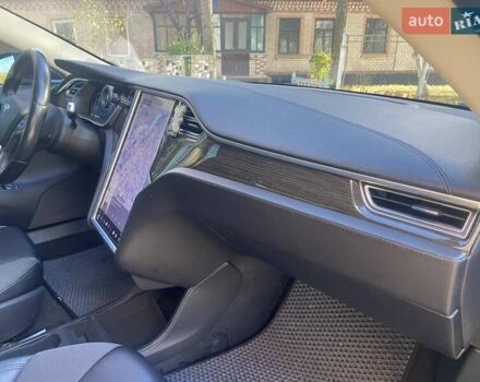 Тесла Модель С 2014 в Хмельницком на Automoto.ua Синий Тесла Модель С, объемом двигателя 0 л и пробегом 267 тыс. км за 12950 $, фото 16 на Automoto.ua