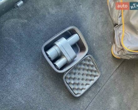 Тесла Модель С 2014 в Хмельницком на Automoto.ua Синий Тесла Модель С, объемом двигателя 0 л и пробегом 267 тыс. км за 12950 $, фото 88 на Automoto.ua