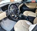 Синій Тесла Модель С, об'ємом двигуна 0 л та пробігом 189 тис. км за 10700 $, фото 20 на Automoto.ua
