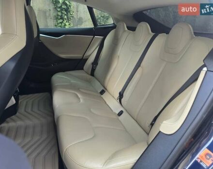 Синій Тесла Модель С, об'ємом двигуна 0 л та пробігом 155 тис. км за 12499 $, фото 46 на Automoto.ua