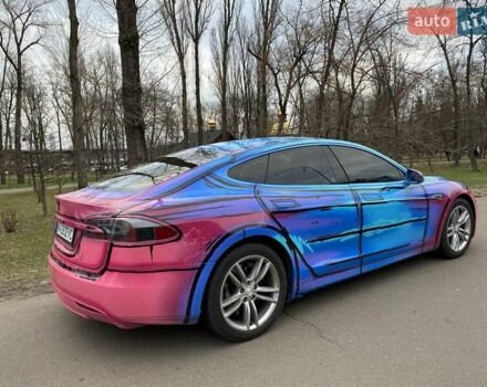 Синий Тесла Модель С, объемом двигателя 0 л и пробегом 252 тыс. км за 11500 $, фото 2 на Automoto.ua