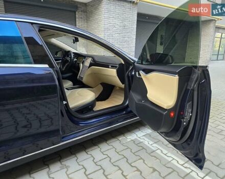 Синій Тесла Модель С, об'ємом двигуна 0 л та пробігом 155 тис. км за 12499 $, фото 49 на Automoto.ua