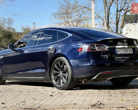 Синий Тесла Модель С, объемом двигателя 0 л и пробегом 200 тыс. км за 15400 $, фото 3 на Automoto.ua