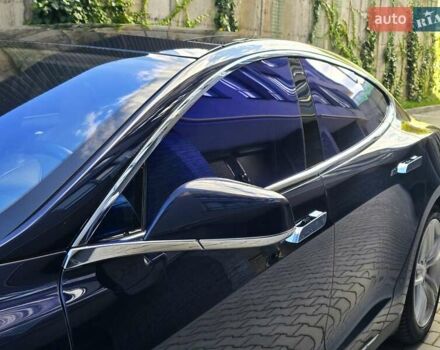 Синій Тесла Модель С, об'ємом двигуна 0 л та пробігом 155 тис. км за 12499 $, фото 16 на Automoto.ua