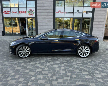 Синий Тесла Модель С, объемом двигателя 0 л и пробегом 98 тыс. км за 15300 $, фото 12 на Automoto.ua