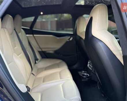 Синий Тесла Модель С, объемом двигателя 0 л и пробегом 200 тыс. км за 15400 $, фото 23 на Automoto.ua