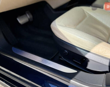 Синий Тесла Модель С, объемом двигателя 0 л и пробегом 200 тыс. км за 15400 $, фото 9 на Automoto.ua