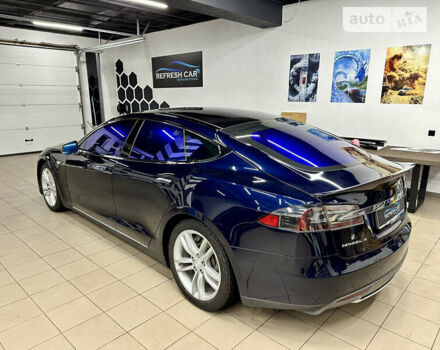 Синій Тесла Модель С, об'ємом двигуна 0 л та пробігом 130 тис. км за 14700 $, фото 11 на Automoto.ua
