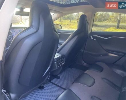 Тесла Модель С 2014 в Хмельницком на Automoto.ua Синий Тесла Модель С, объемом двигателя 0 л и пробегом 267 тыс. км за 12950 $, фото 12 на Automoto.ua